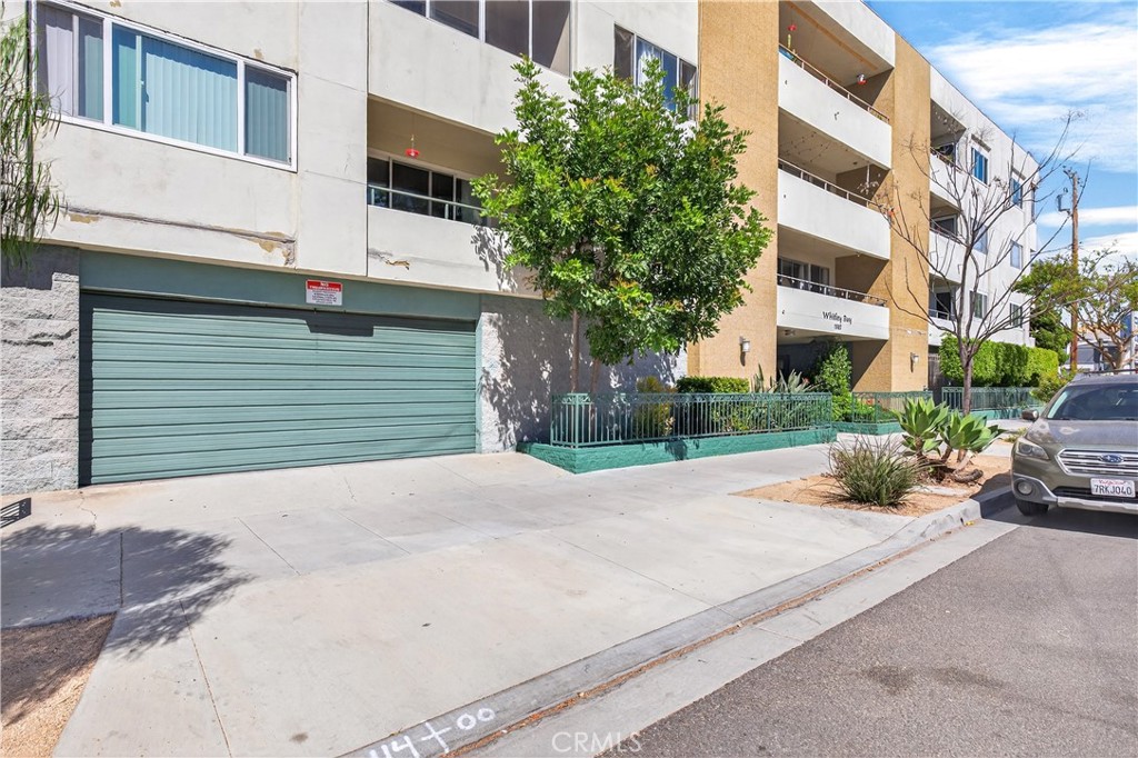 1187 East 3rd Street 305