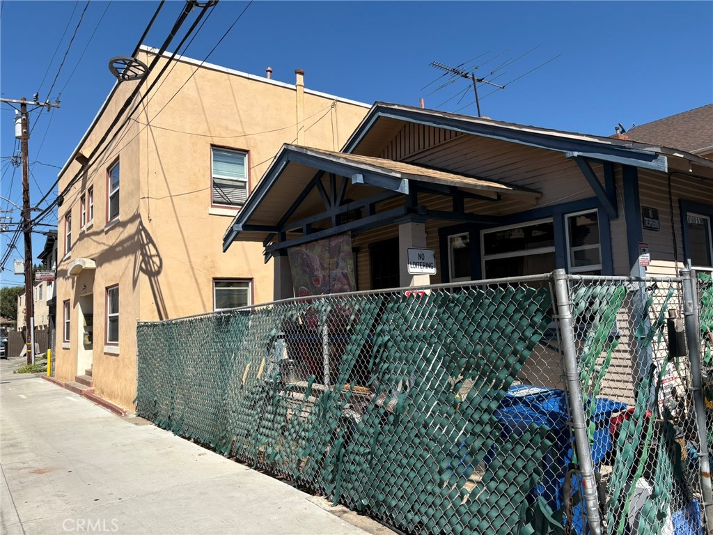 617 West 3rd Street