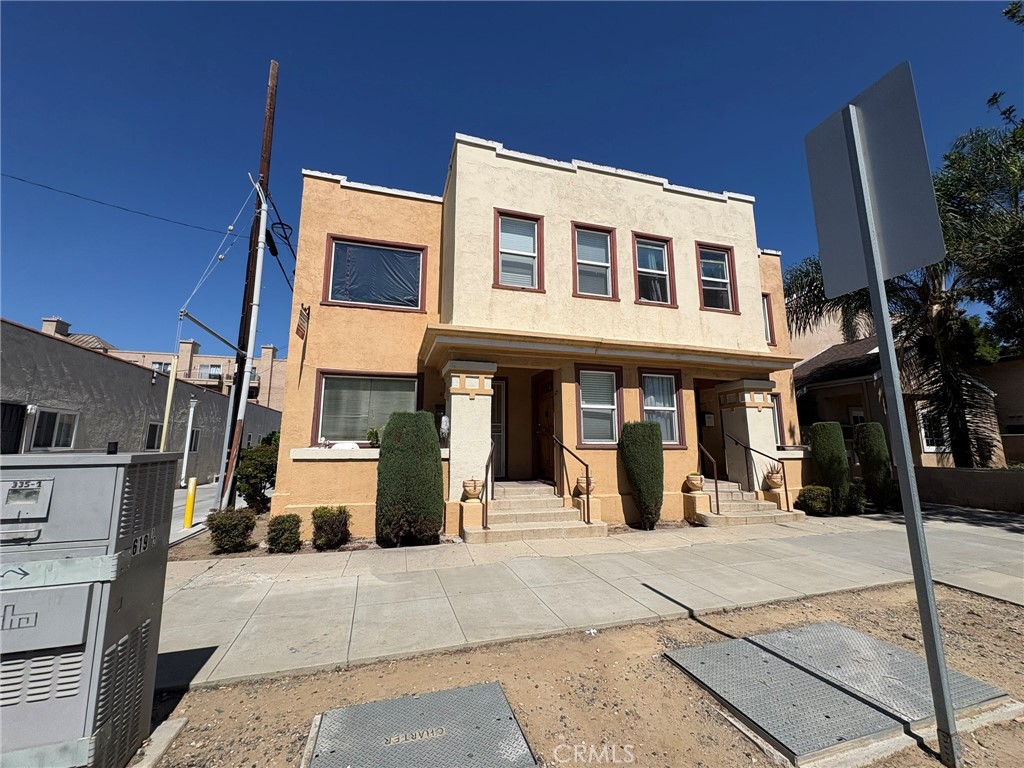 617 West 3rd Street