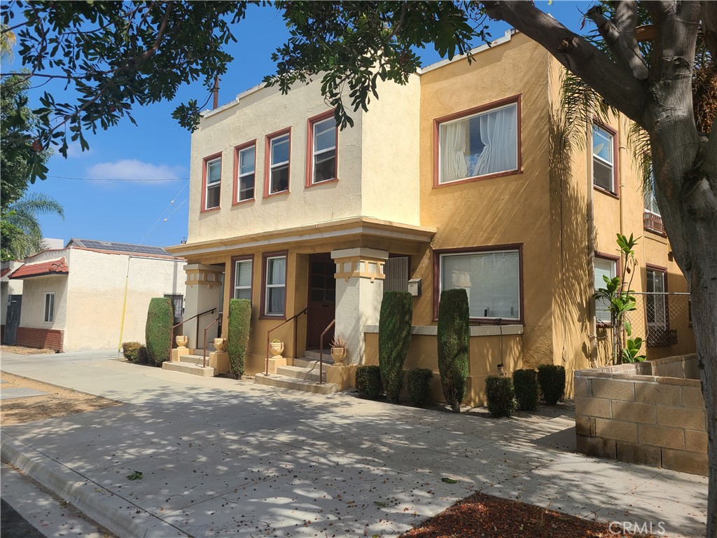 617 West 3rd Street