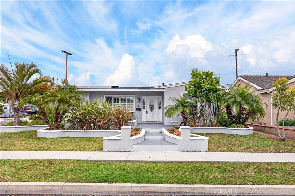 3616 N BellFlower Boulevard