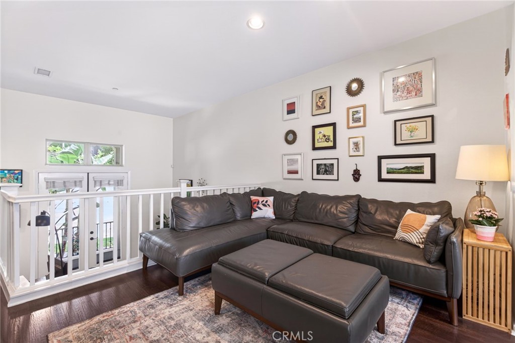1750 Grand Avenue 6