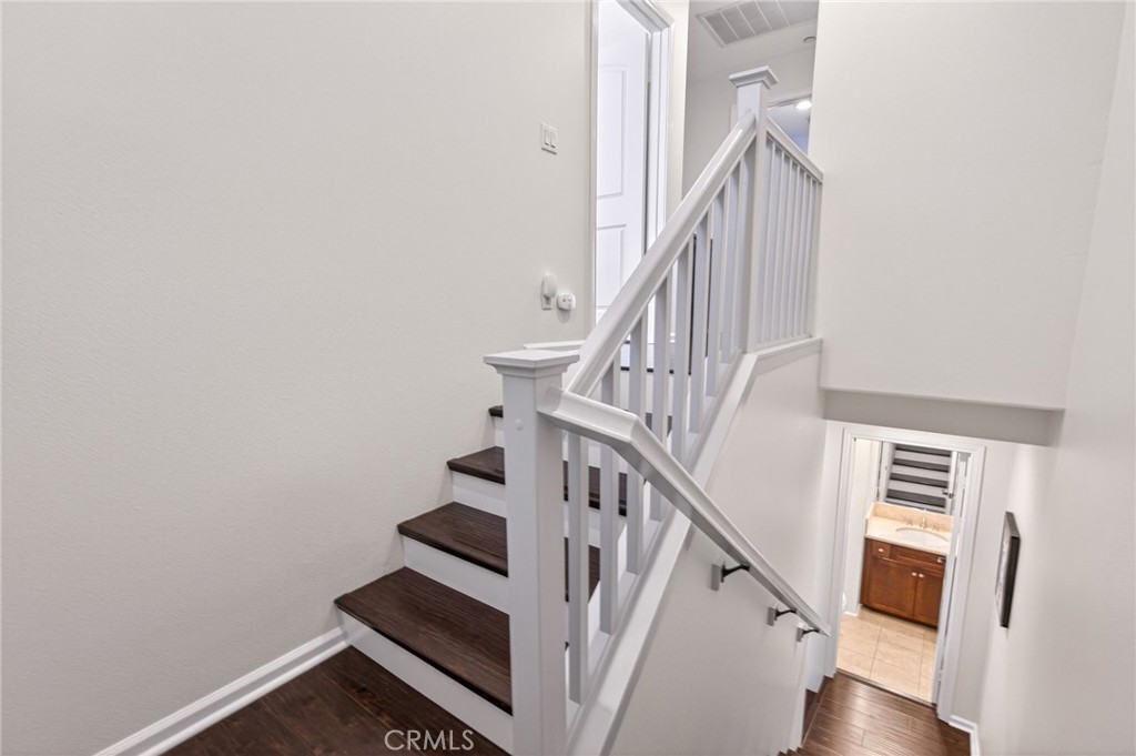 1750 Grand Avenue 6