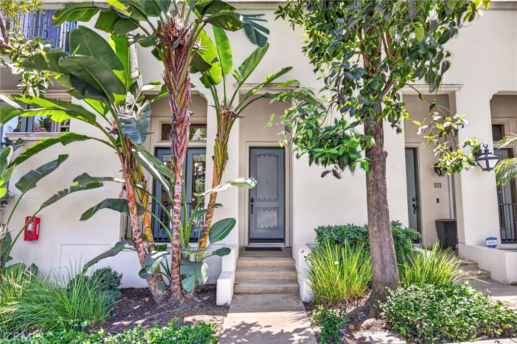 1750 Grand Avenue 6
