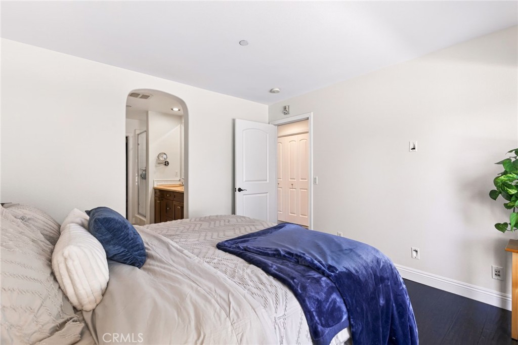 1750 Grand Avenue 6
