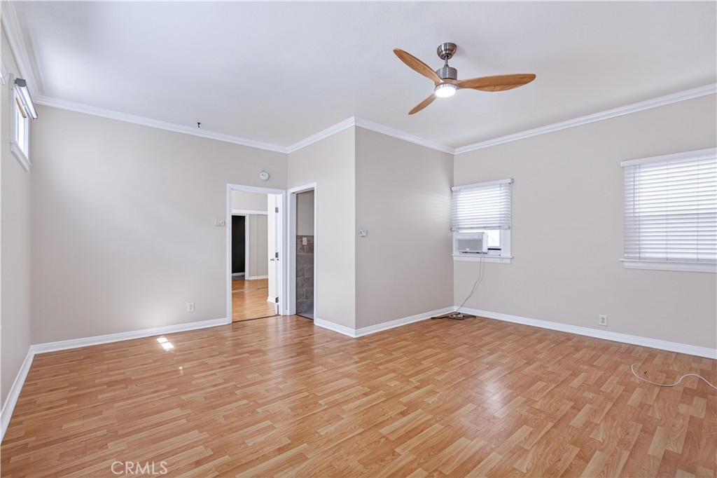 1738 East 4th Street Street 12