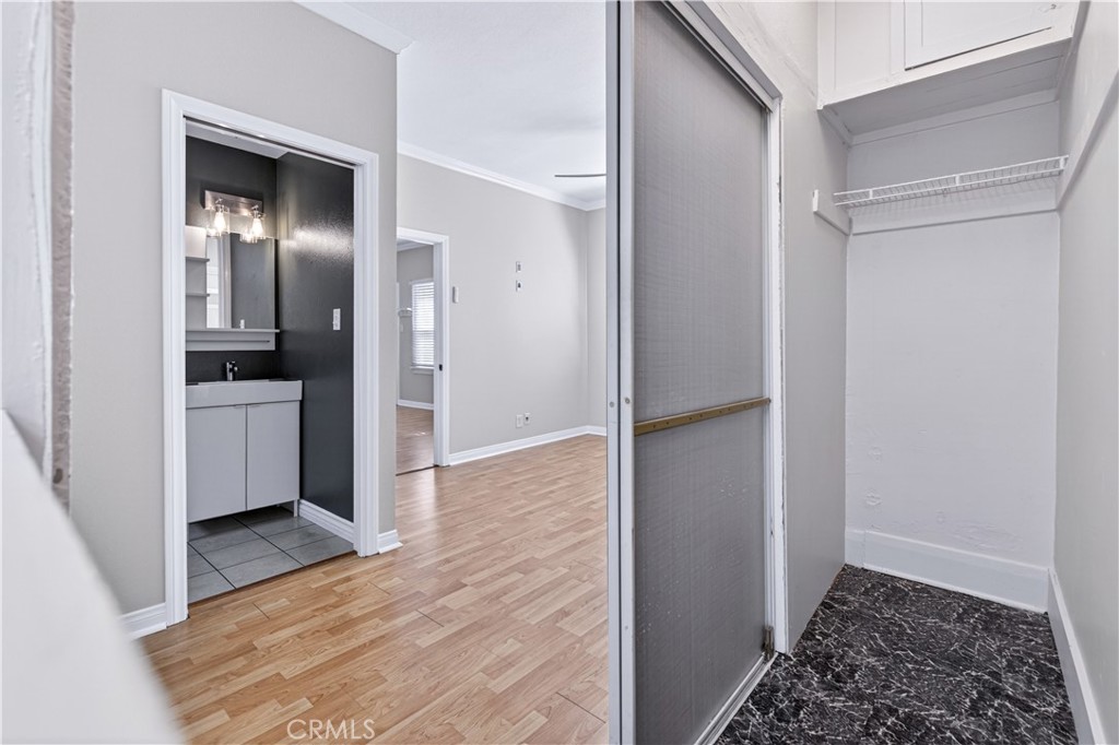 1738 East 4th Street Street 12