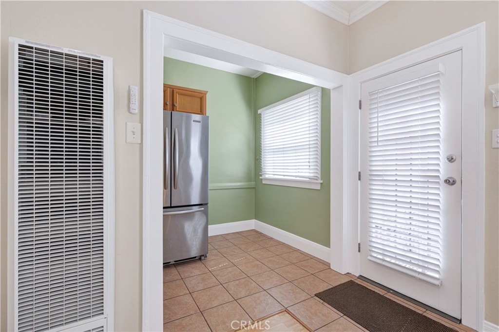 1738 East 4th Street Street 12