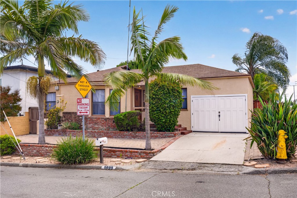 1899 Gladys Avenue