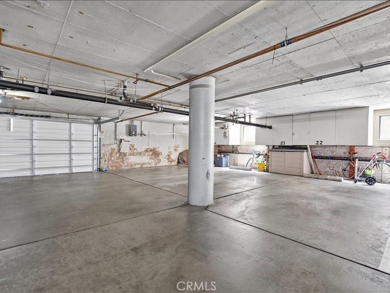 2302 E 2nd Street 2b