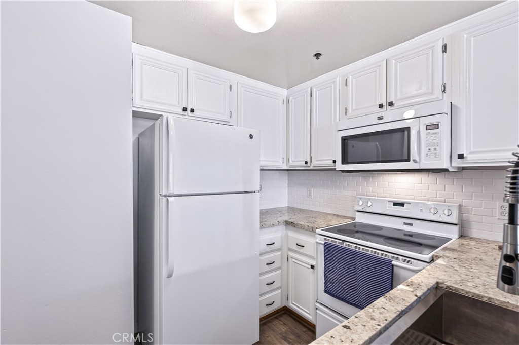 730 W 4th Street 308
