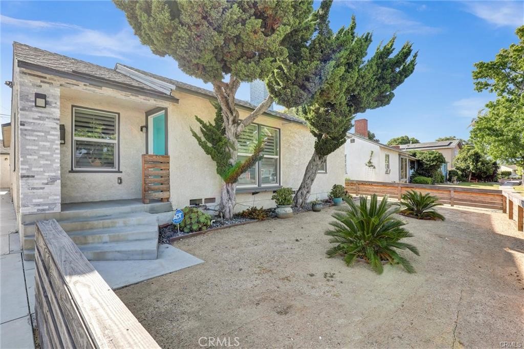 4437 Keever Avenue