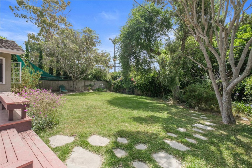 2641 Via Pacheco