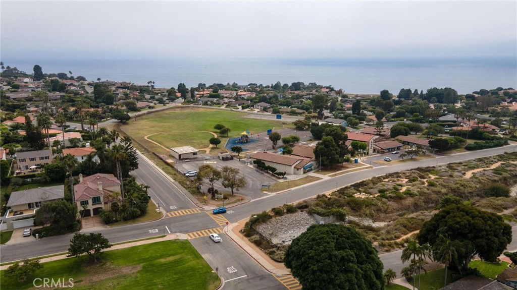 2641 Via Pacheco