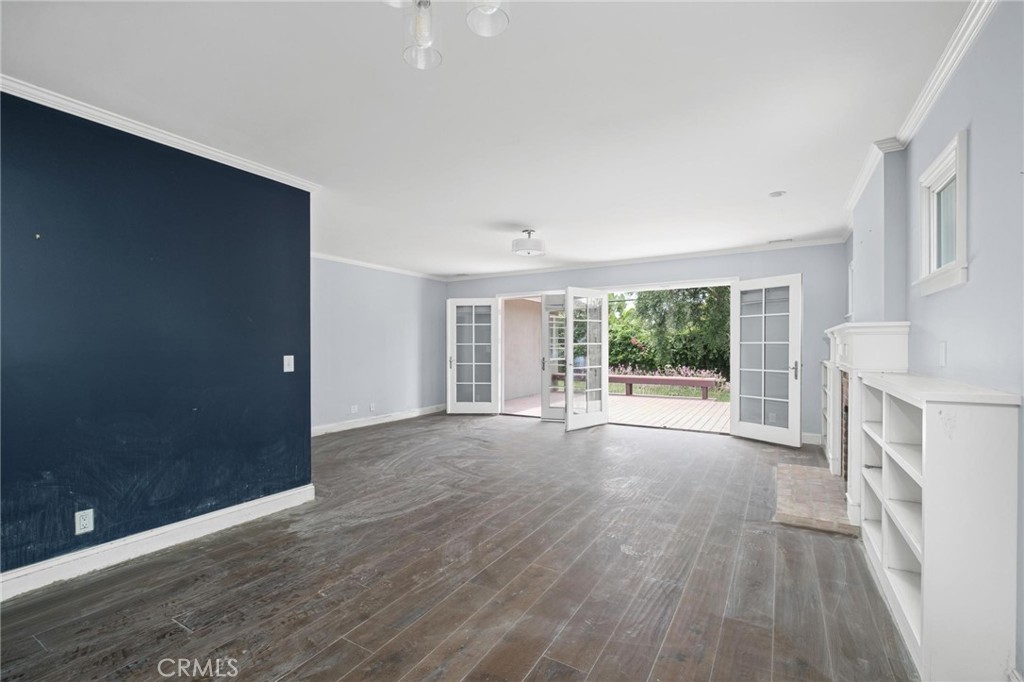 2641 Via Pacheco