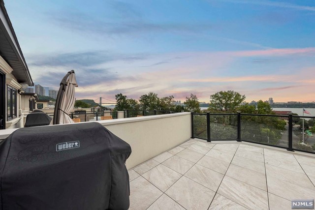 1220 River Road Unit: A