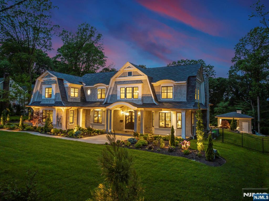 396 Knollwood Road