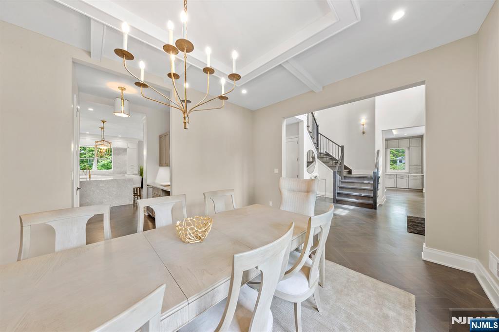 396 Knollwood Road