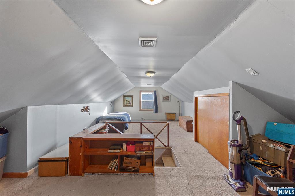 124 Hudson Avenue