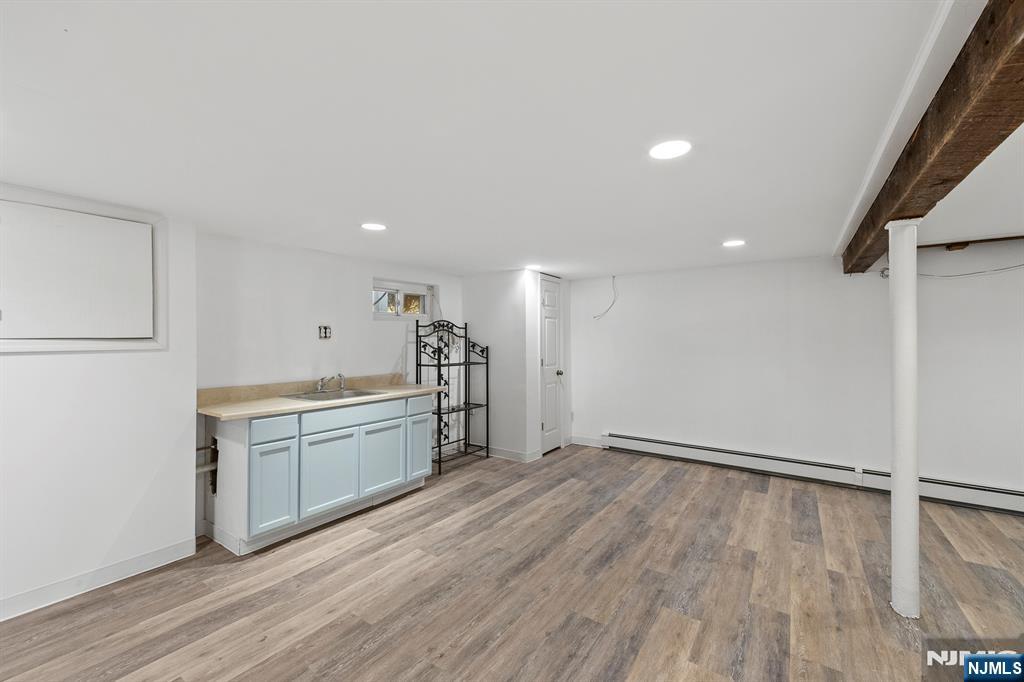 124 Hudson Avenue
