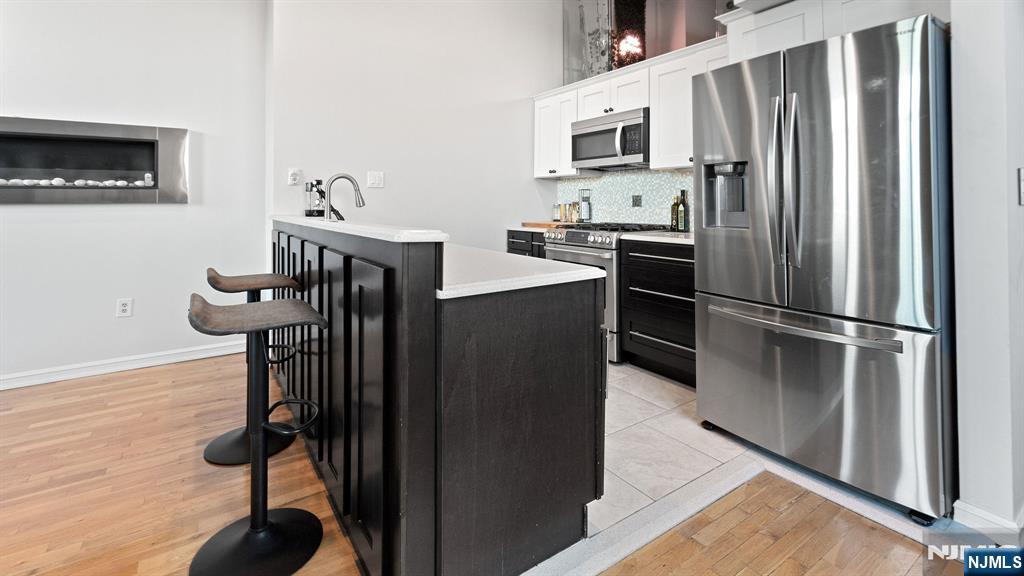 518 Gregory Avenue C402