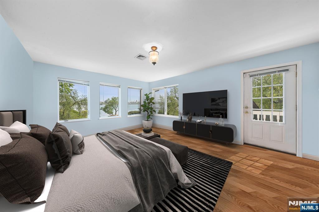 4 Colony Road