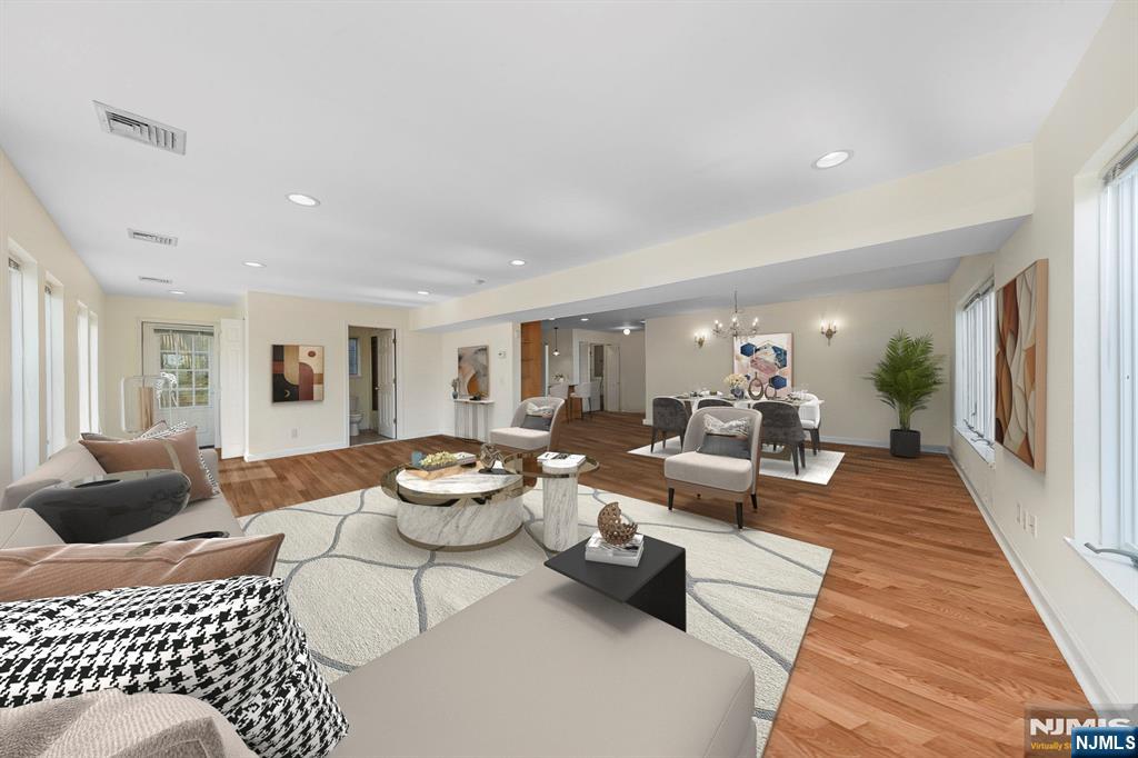 4 Colony Road
