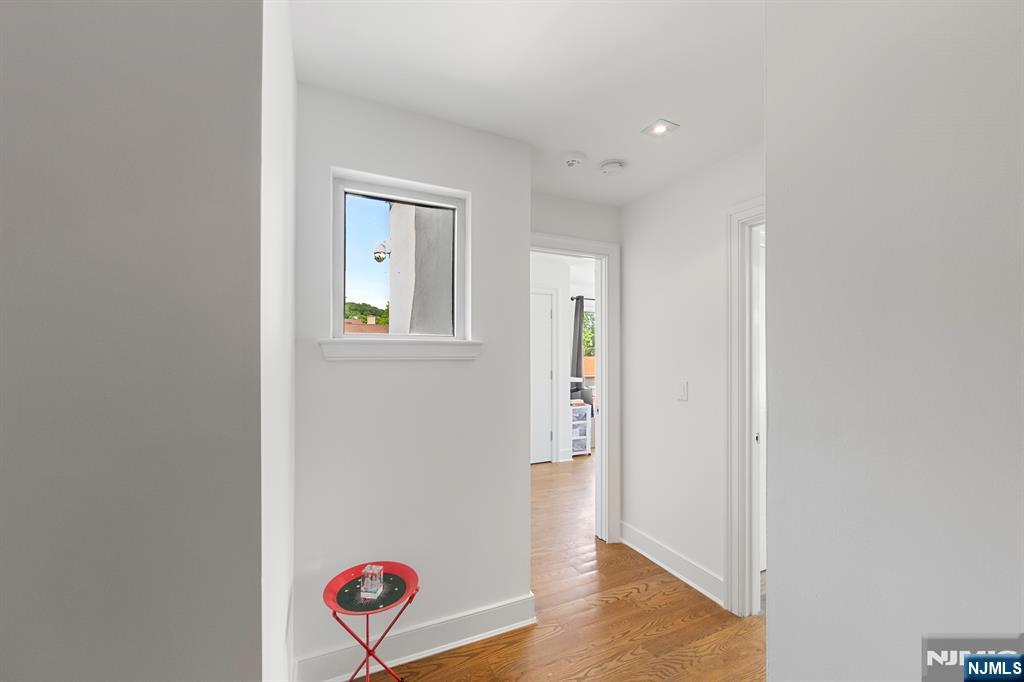 24 Casta Lane