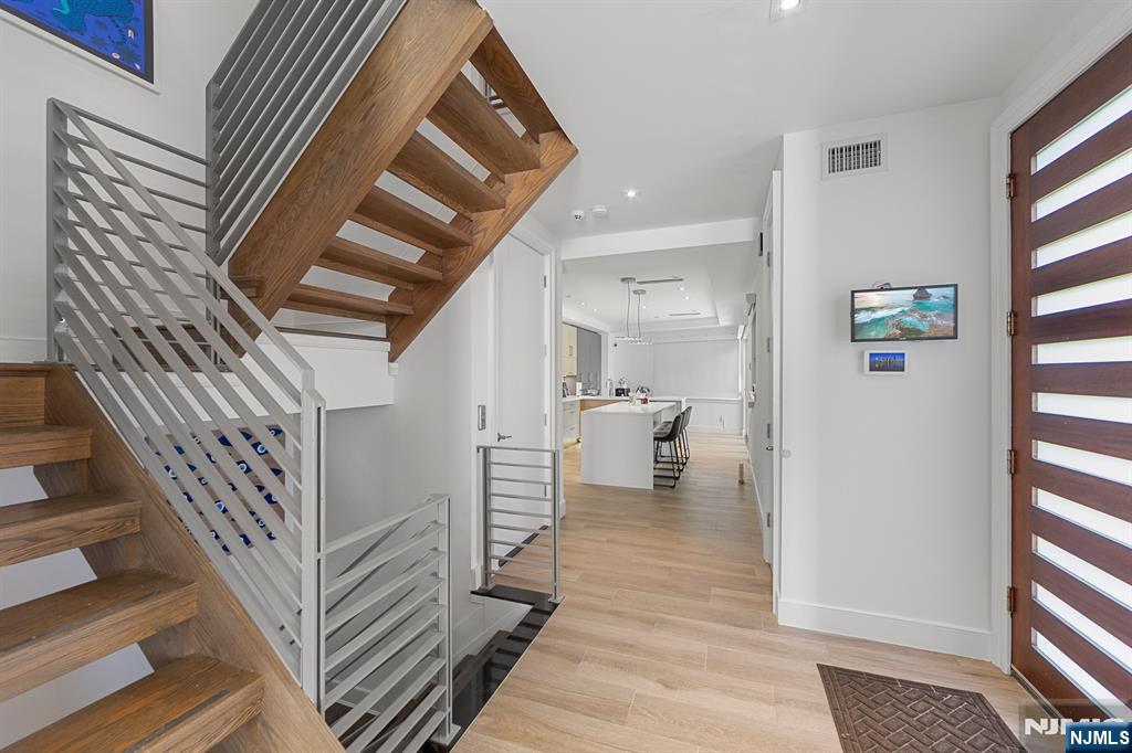 24 Casta Lane