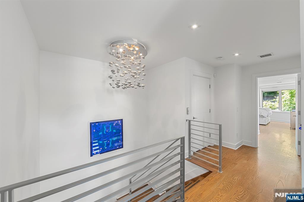 24 Casta Lane