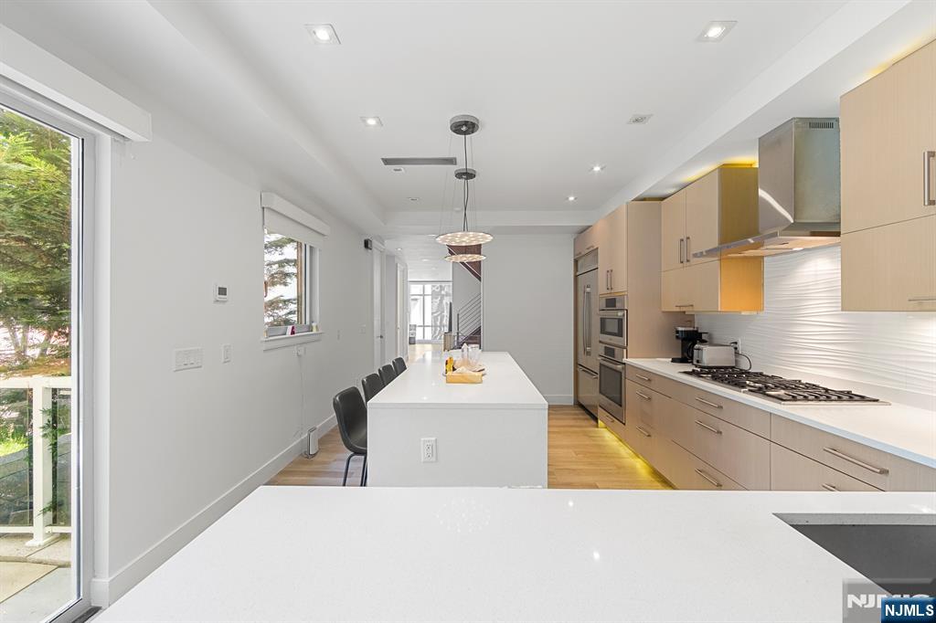 24 Casta Lane