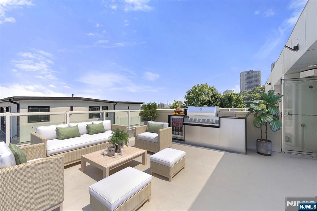 24 Casta Lane