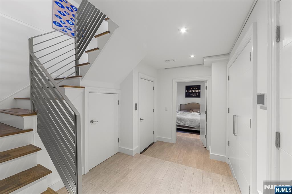 24 Casta Lane