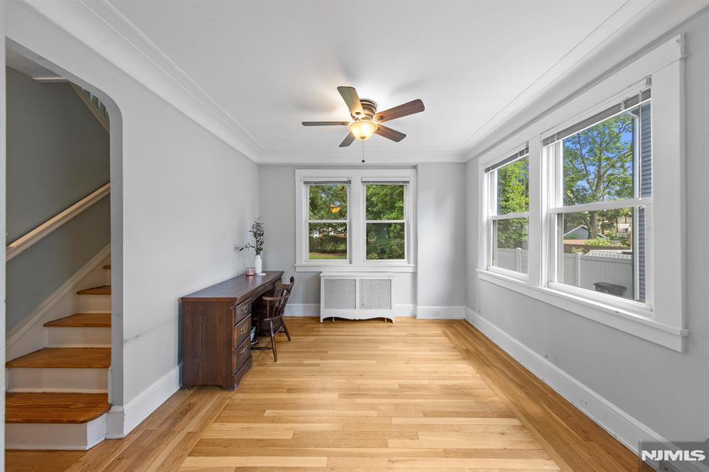59 W Forest Avenue