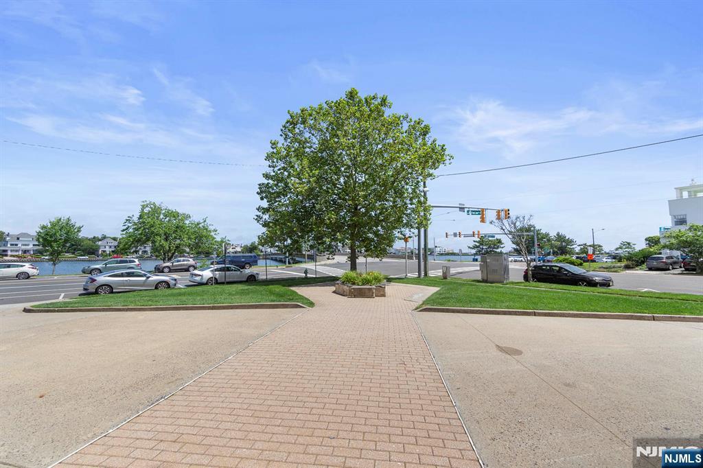 400 Deal Lake Drive 7H & 7G