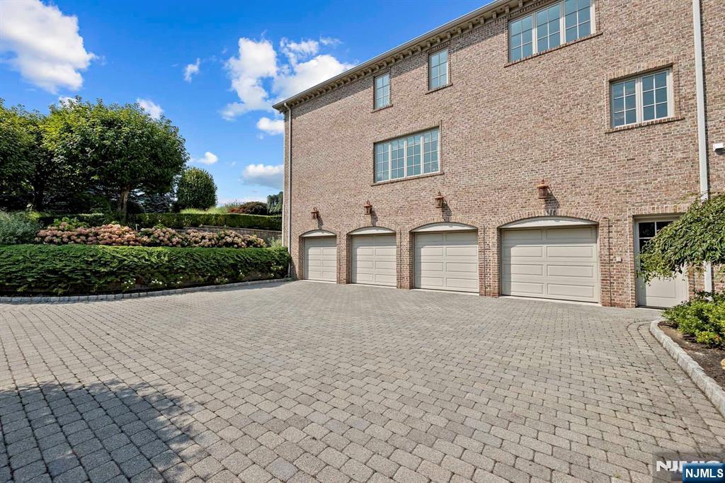196 Vaccaro Drive
