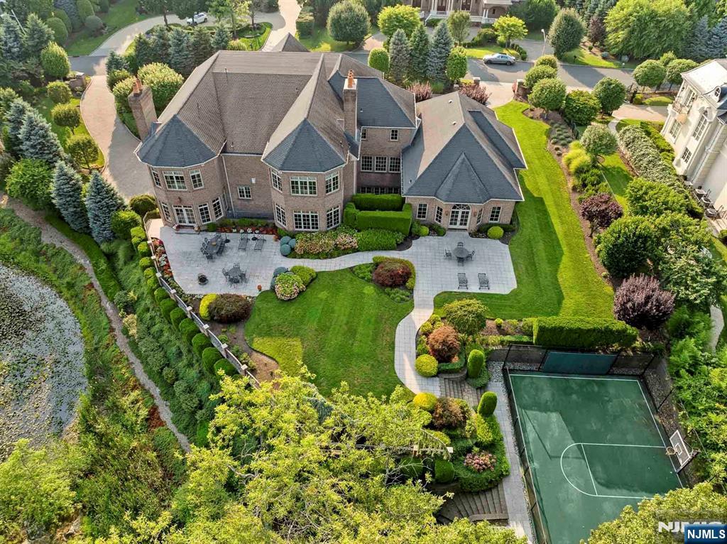 196 Vaccaro Drive