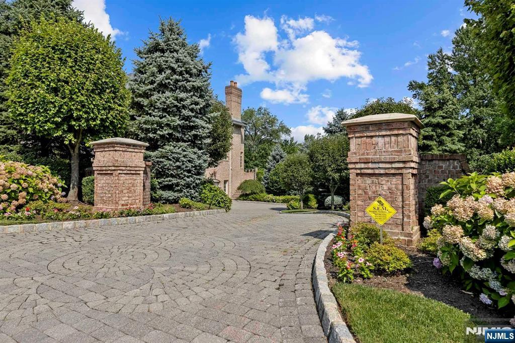 196 Vaccaro Drive