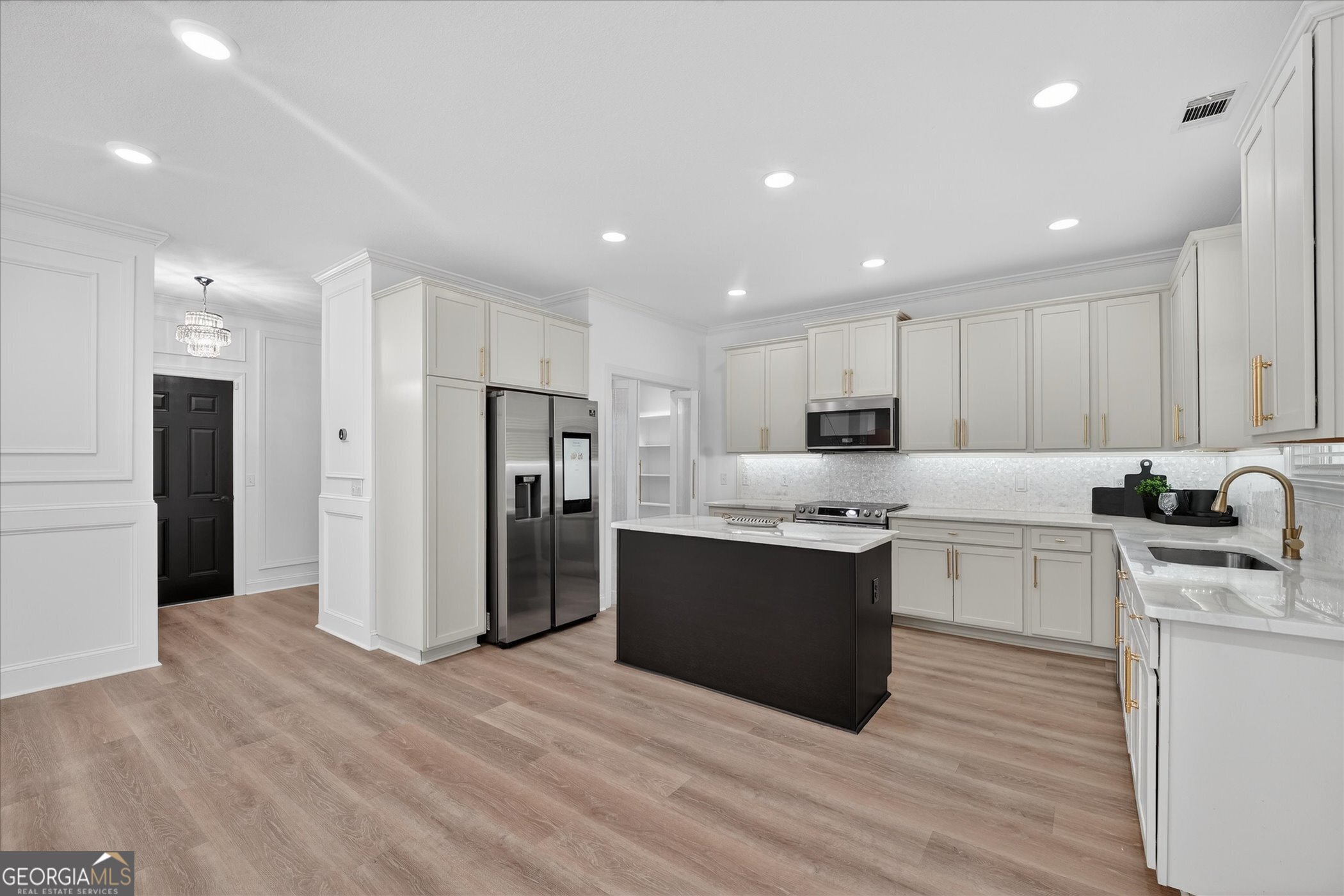 181 Timberland Circle