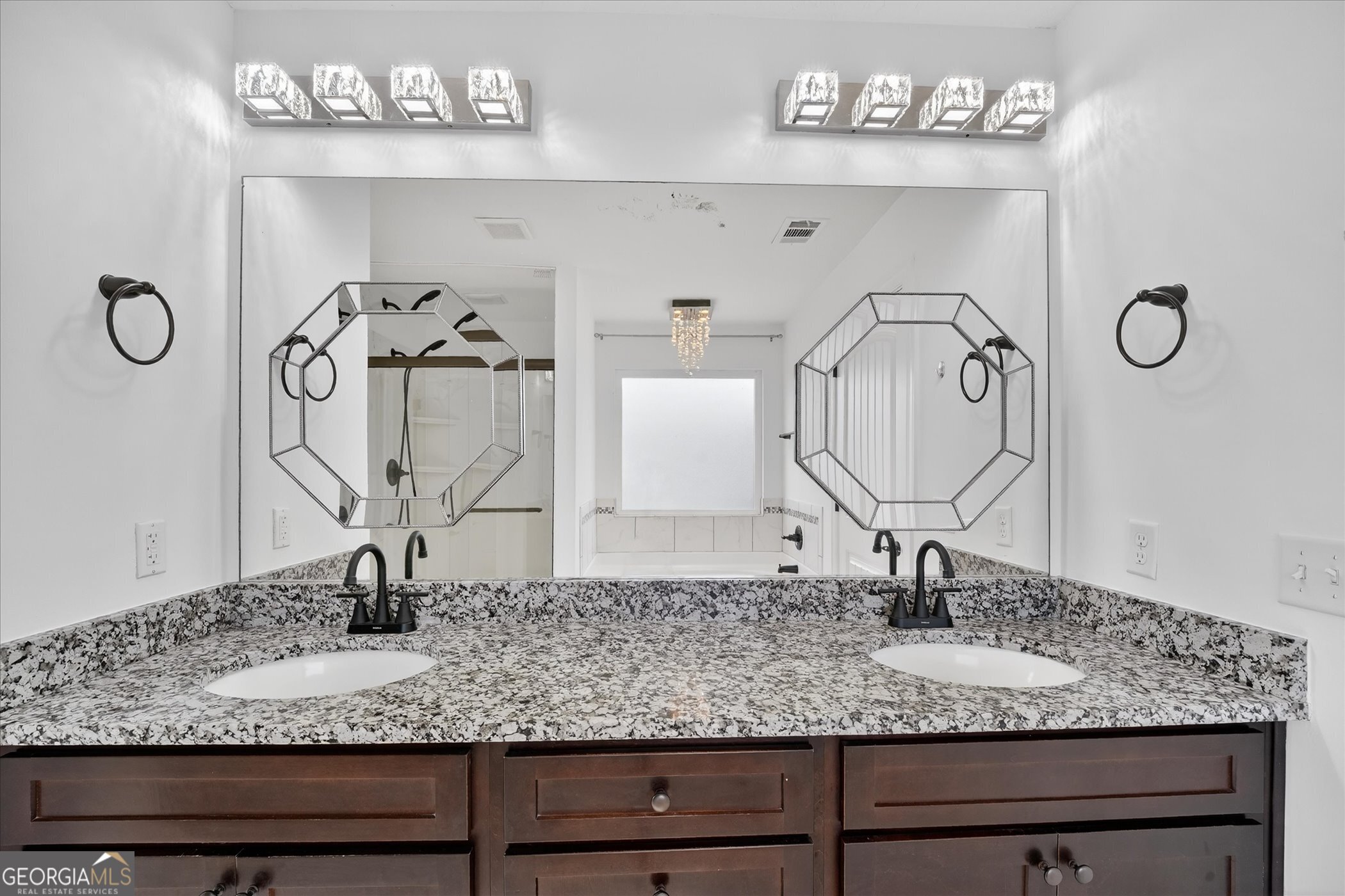 181 Timberland Circle