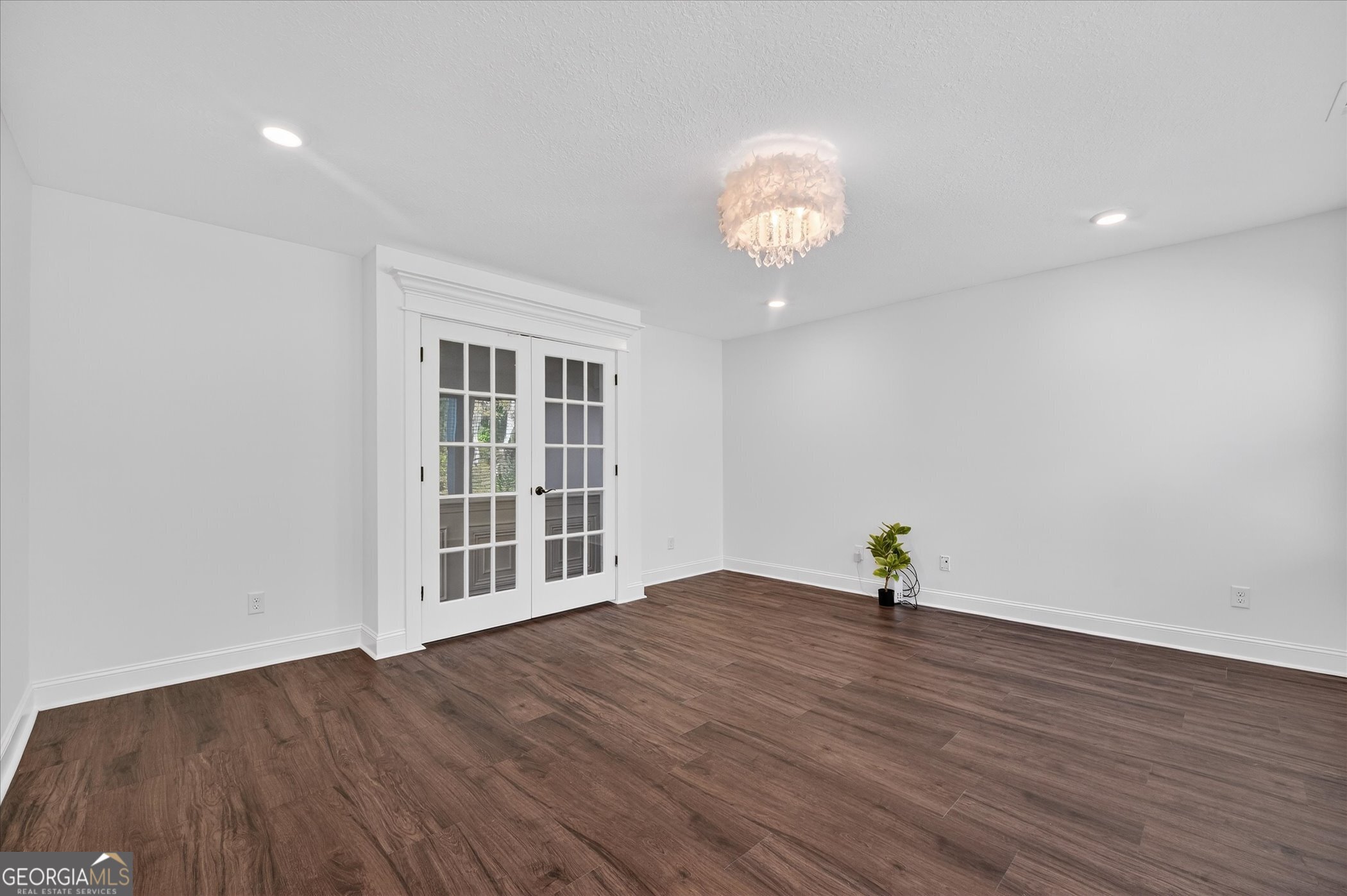 181 Timberland Circle