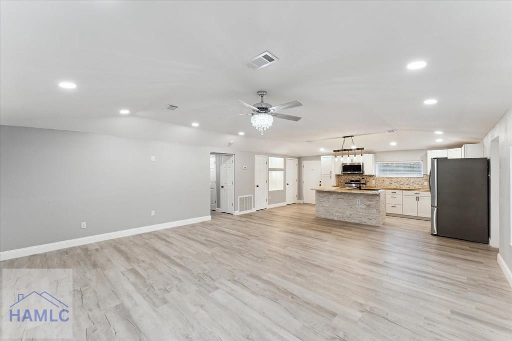 8576 E.B. Cooper Highway