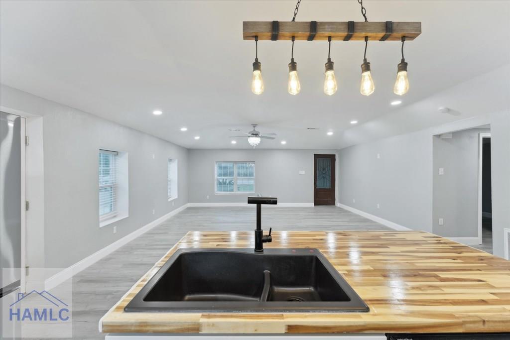 8576 E.B. Cooper Highway