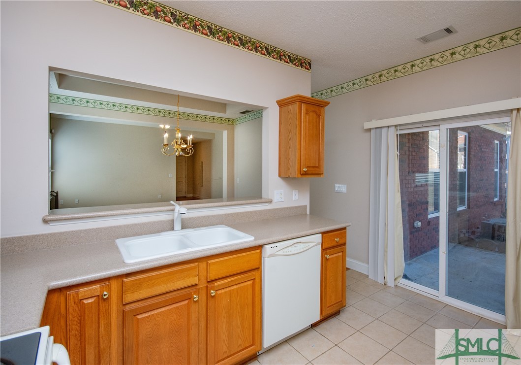 8697 Spivey Village Trail