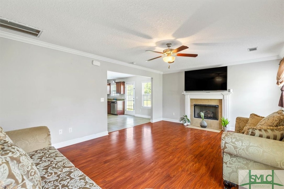 335 Nashview Trail