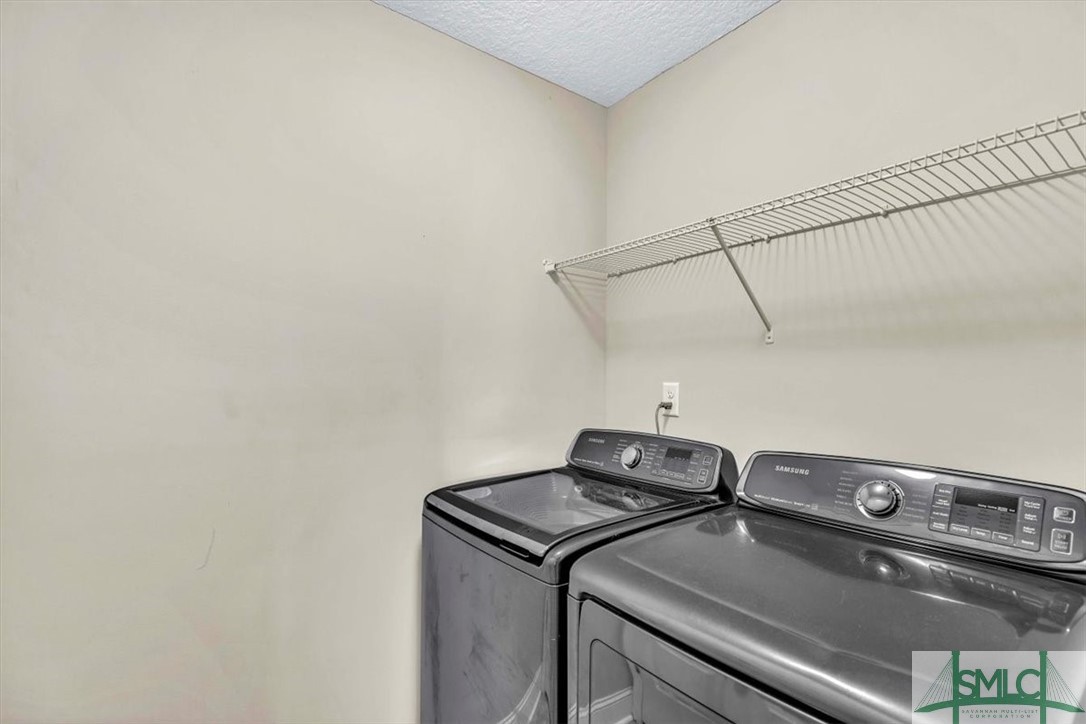 335 Nashview Trail