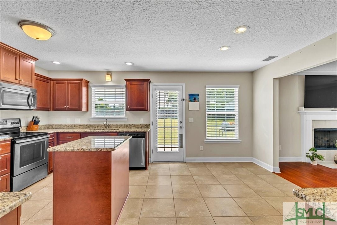 335 Nashview Trail
