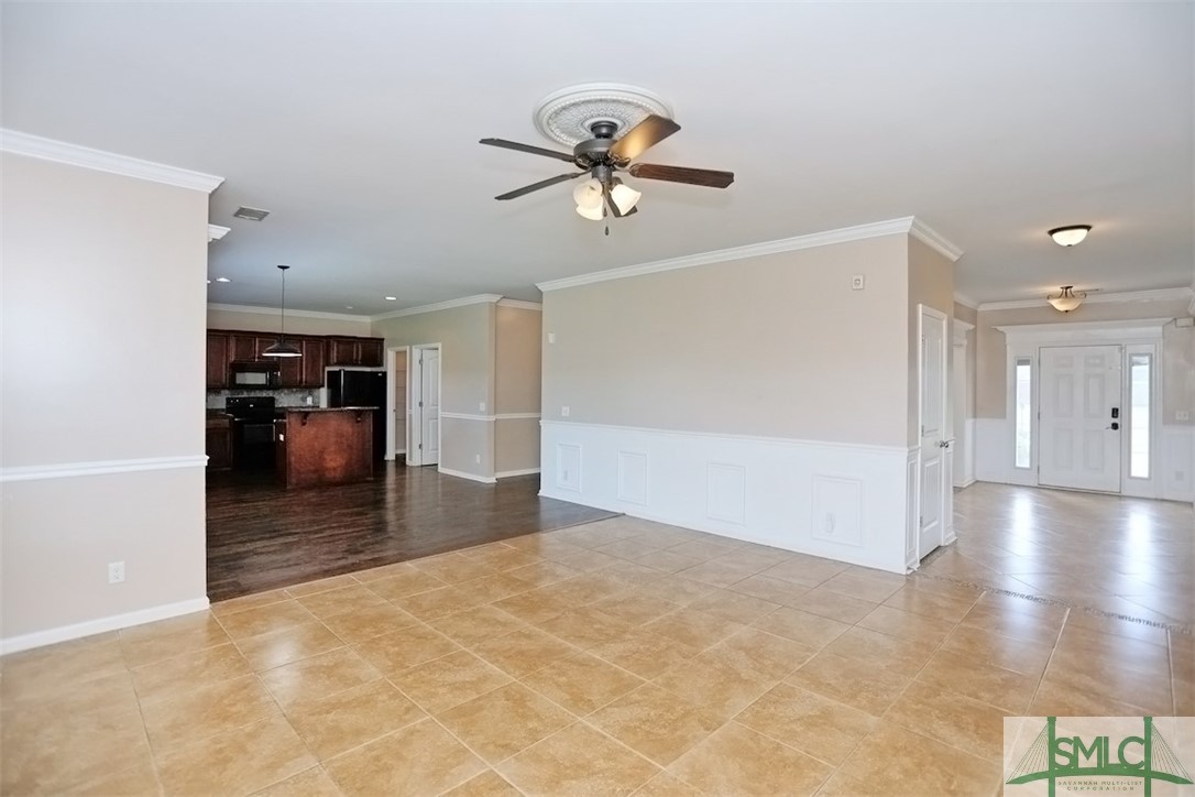 53 Balearic Trail NE