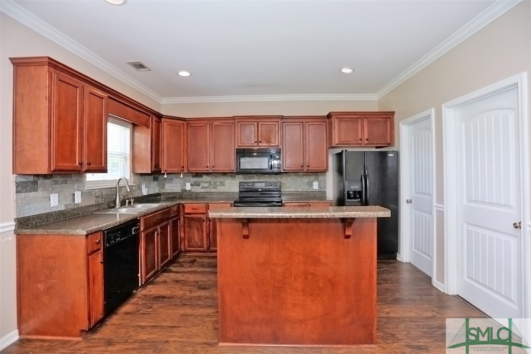 53 Balearic Trail NE