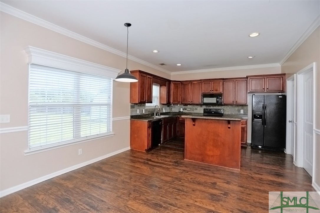 53 Balearic Trail NE